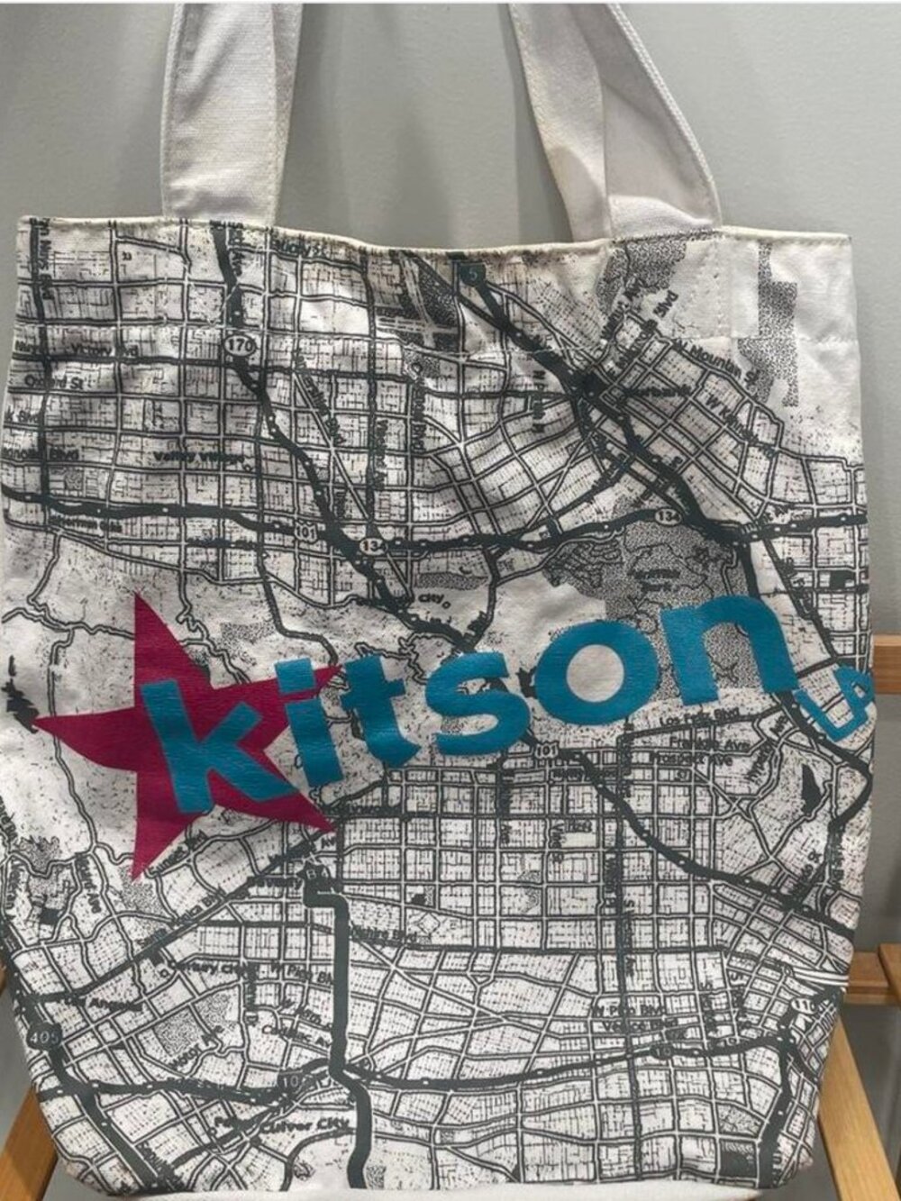 Kitson tote los angeles map blue pink white grey